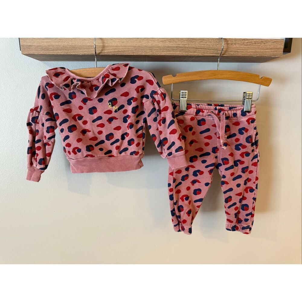 BONMOT Organics European Baby Girl Leopard Ruffle Sweatsuit